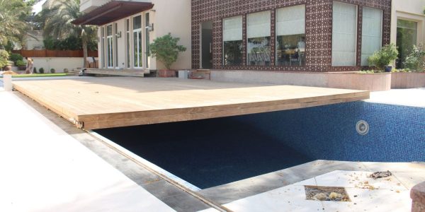 swimming pool cover dubai